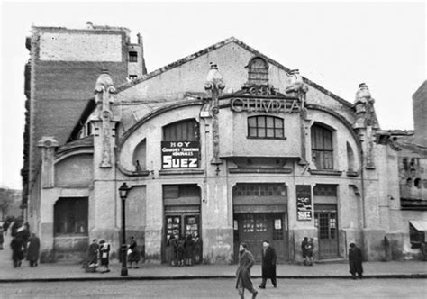 Fachada del restaurante A Cañada en Lavapiés