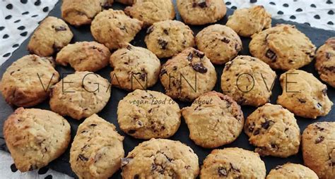 Galletas de garbanzos con café o té