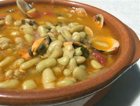 Alubias verdinas cocinándose