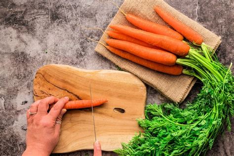 Zanahorias cocidas antes de licuar para la mantequilla