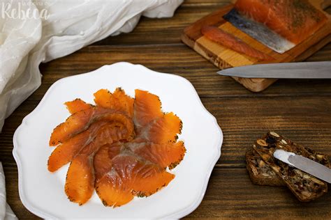 Proceso de marinado o curado del salmón