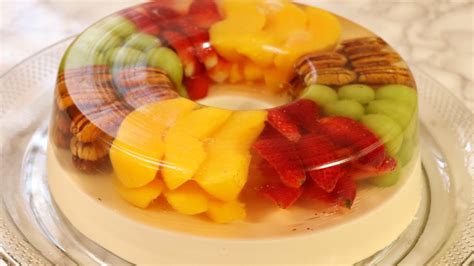 Variedad de frutas para decorar gelatina