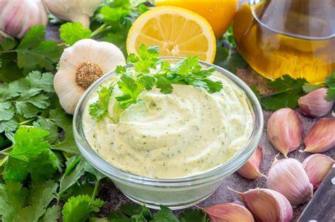 Ingredientes para salsa de ajo venezolana