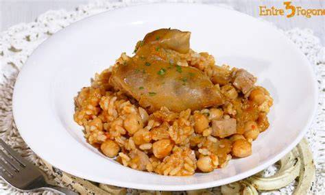 Arroz gourmet con manitas de cerdo y foie