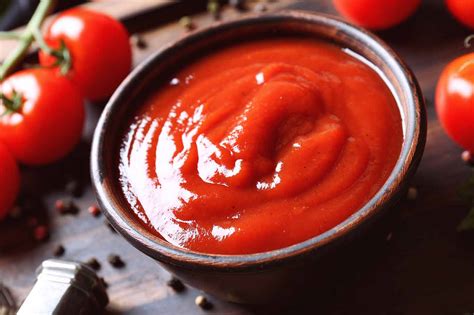 Frascos de kétchup casero