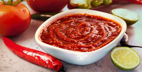 Ingredientes para salsa picante casera