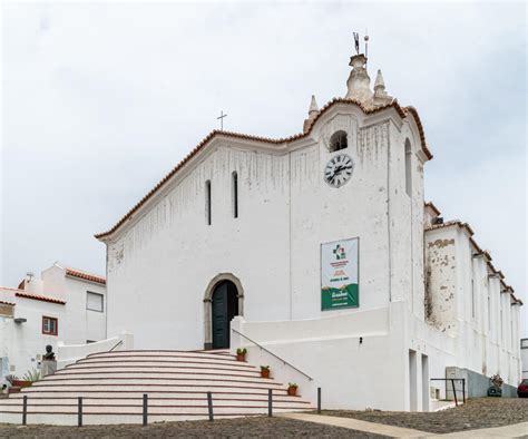 Iglesia Matriz de Santo Estêvão en Cachopo