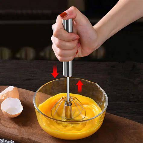 Utensilios para batir huevos a mano