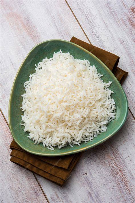 Arroz basmati premium en un tazón