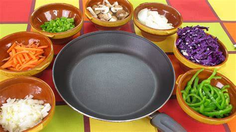 Variedad de verduras frescas para saltear