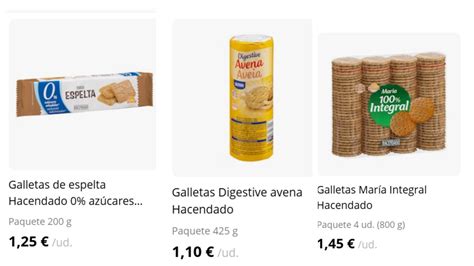 Galletas de espelta y jengibre listas para disfrutar en una bandeja