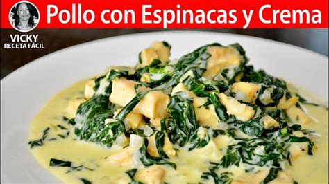 Ingredientes frescos para una receta de pollo con espinacas