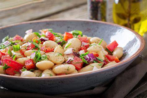 Ensalada fresca de alubias blancas