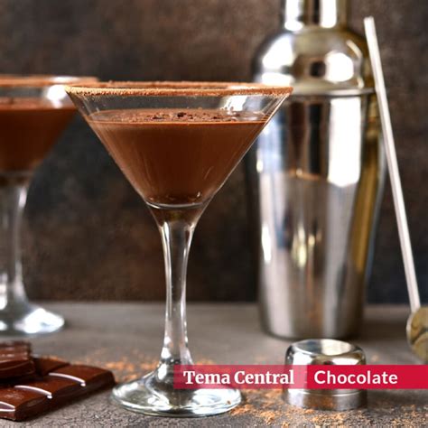 Variedad de cócteles preparados con chocolate y diversos licores