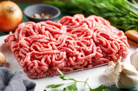 carne picada fresca lista para cocinar