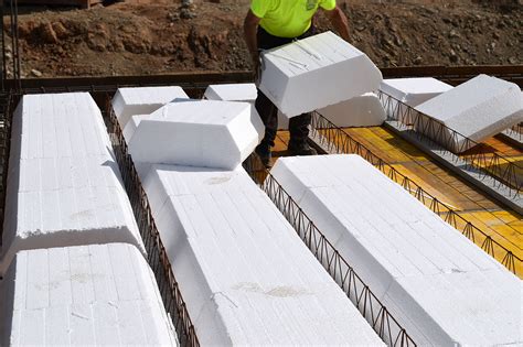 Construcción de estructuras para belén con drywall y poliestireno