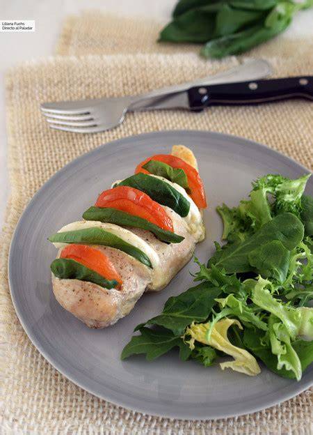 Pechuga de pollo Hasselback Caprese