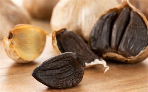 Ajo negro fermentado