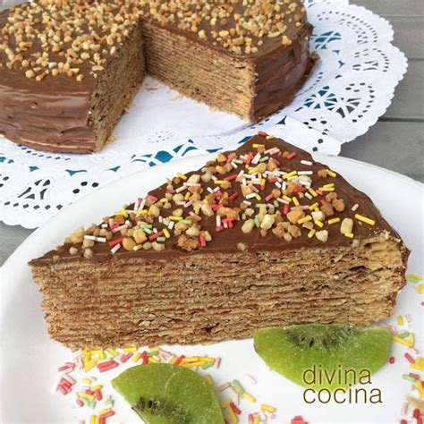 Tarta de obleas y chocolate estilo Huesitos