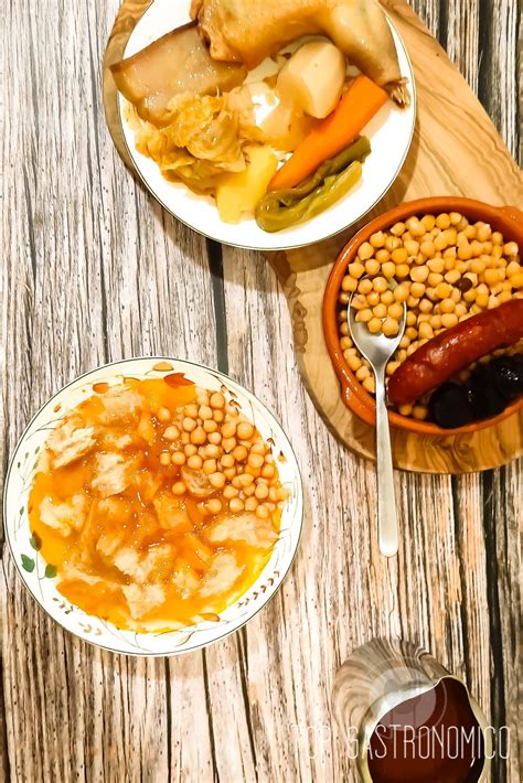 Olla con cocido madrileño en cocción