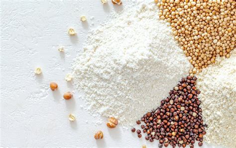 Variedad de harinas y granos