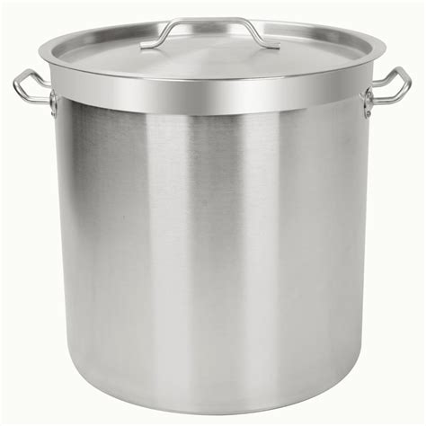 Olla industrial de acero inoxidable en una cocina profesional