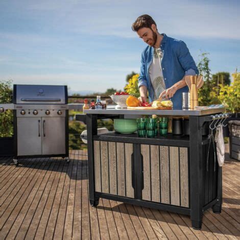 Mueble barbacoa de resina con ruedas
