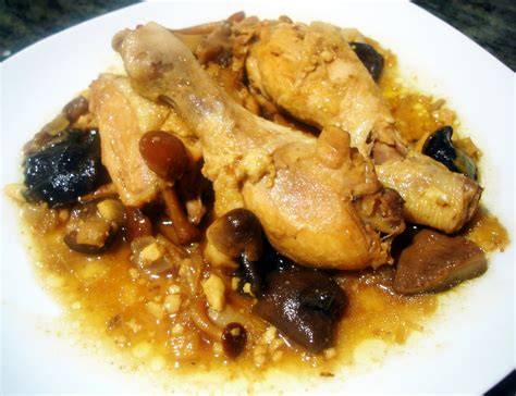 Guiso de pollo con setas shiitake