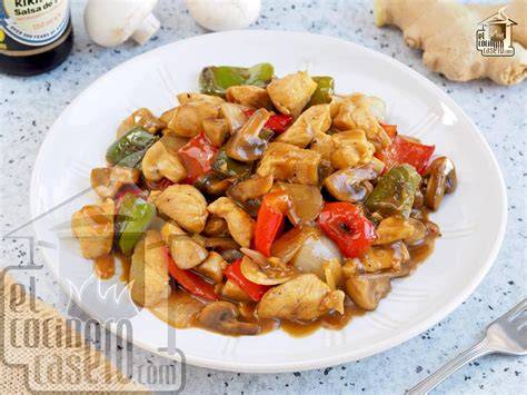 Pollo salteado con setas shiitake y salsa de soja