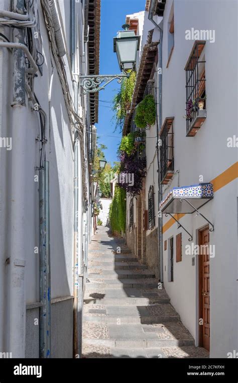 Calle Horno de Oro en el barrio del Albaicín, Granada