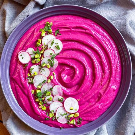 Hummus de alubias y remolacha