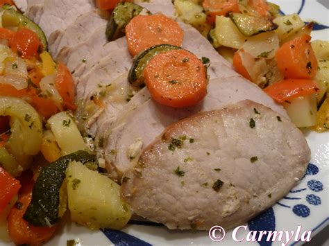 Lomo de cerdo asado con verduras