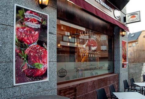 Fachada de restaurante El Carnívoro en Villalba