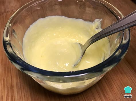 Tabla nutricional de mayonesa con huevo cocido