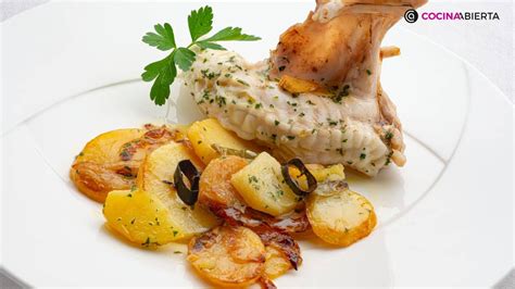 Rape al horno con patatas panadera
