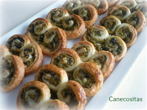 Detalle de los croissants de roquefort y palmeritas de tapenade