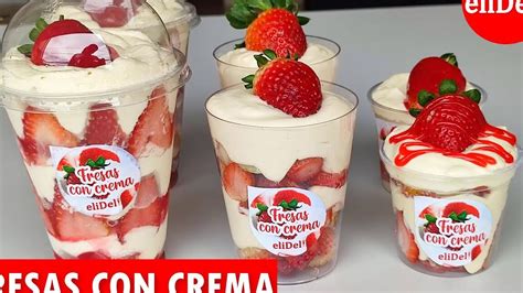 Crema fina servida en vasitos pequeños decorados