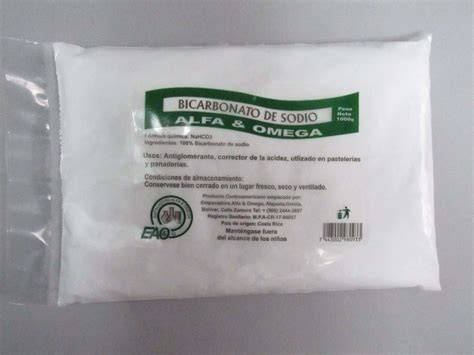Bolsa con bicarbonato de sodio y chaqueta de cuero