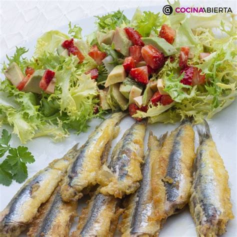 variedad de verduras preparadas para acompañar pescado