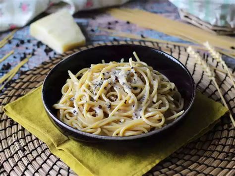 Plato de Cacio e Pepe