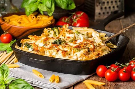 Ingredientes para fideos gratinados