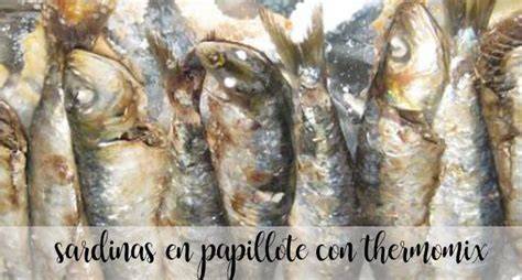 Infografía mostrando los pasos para preparar sardinas en papillote.