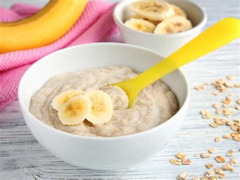 Papilla de cebada con fruta para bebés