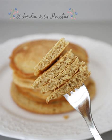 Tortitas de salvado de avena recién hechas