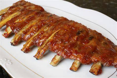 Costillas de cerdo preparadas para hornear