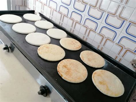 Planchas de gas y eléctricas para arepas