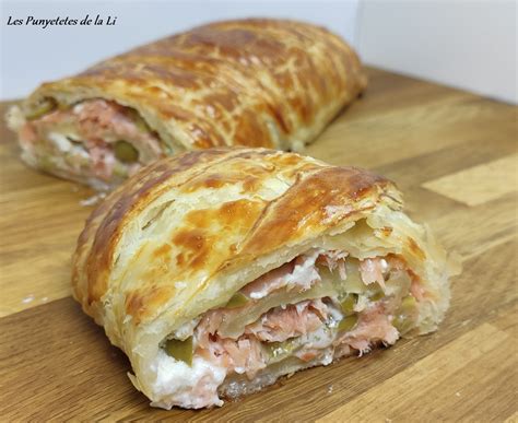 Hojaldre relleno de salmón y gambas horneándose