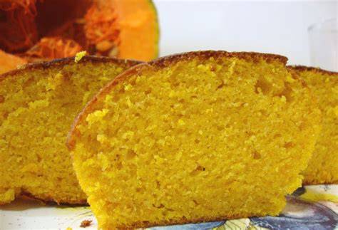 Thermomix preparando la mezcla del bizcocho de calabaza