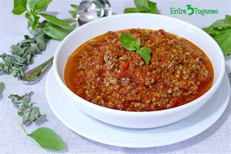 Salsa boloñesa casera con verduras