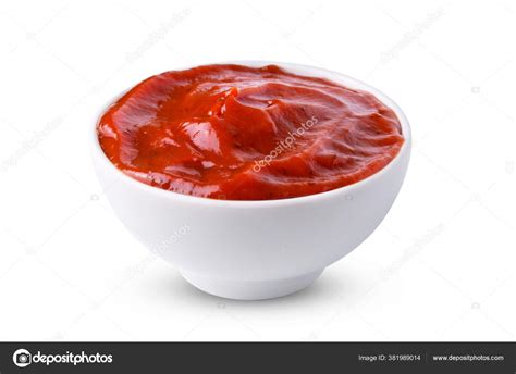 Salsa Tsasiki en un cuenco
